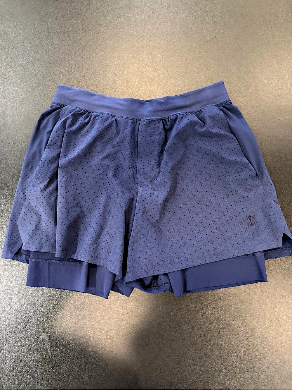 Lululemon Tennis shorts with liner